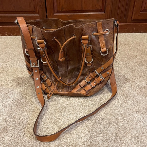 Michael Kors Handbags - Michael Kors distressed leather bag
